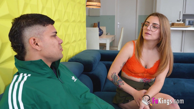 FAKings: Quieres Follar Con Una Actriz Porno? Un Joven Anonimo Tiene...