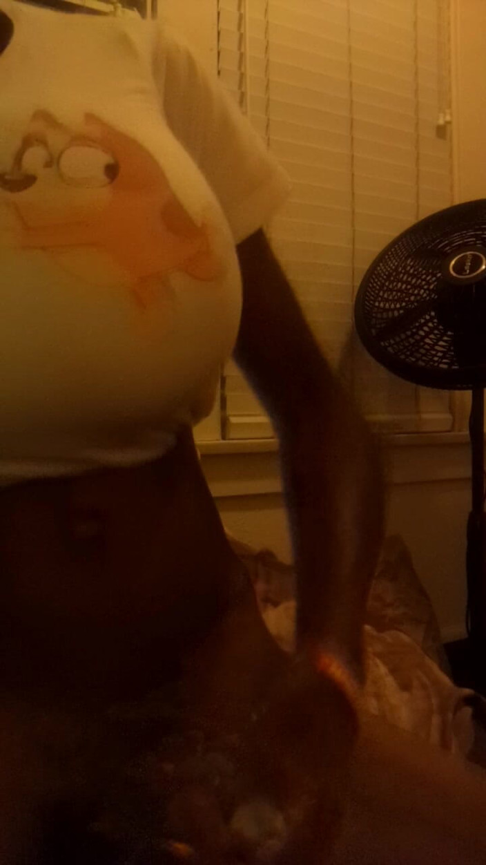 CNtrans: Frotando uno en tu pantyline y bragas pt. 1