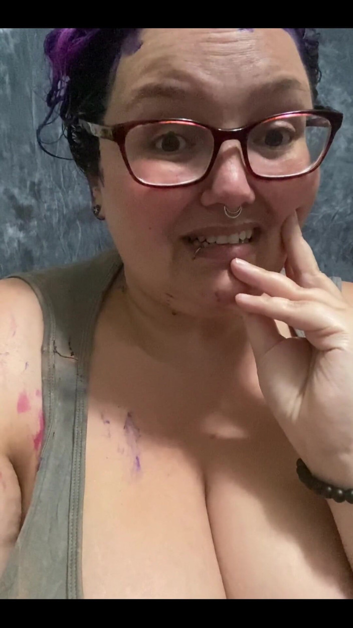 Sara Star: Life Is Getting Wild!!