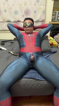 Fat Spider kırmızı merkeze çizerek çizer