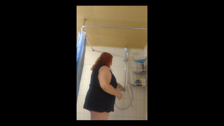 tammara big: Watch me, a hot SSBBW, take a shower.
