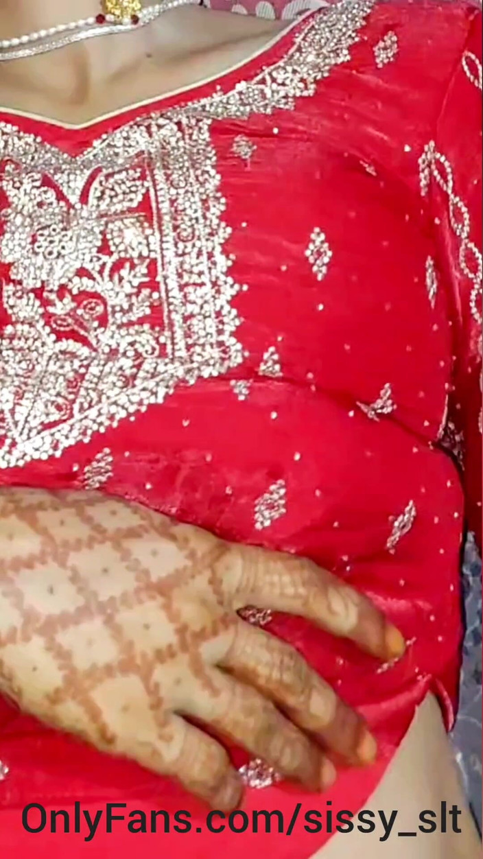 TheaDesiHotwife: ディルドで妻とセックス