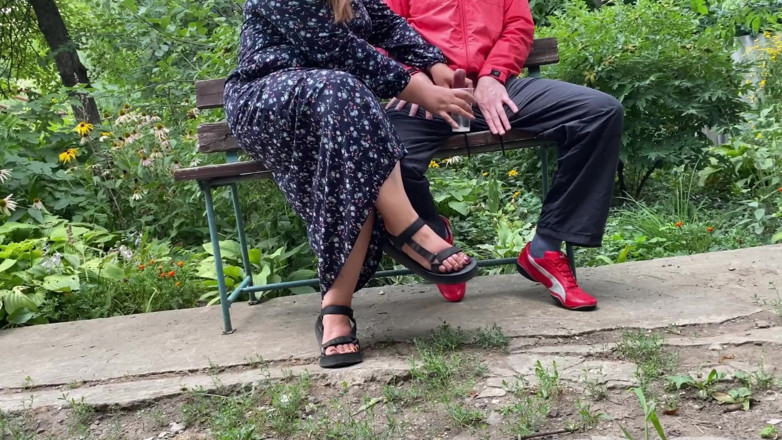 OurFetishLife: Mature Stepmom Milks My Dick Outdoors in the Park