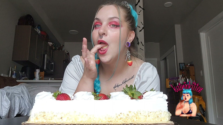KatnipKitten: Sesión de sesión de sesión de la tarta de cumpleaños