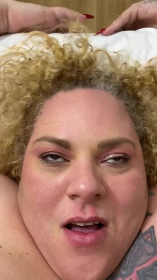 Curvyliz9: Bom orgasmo