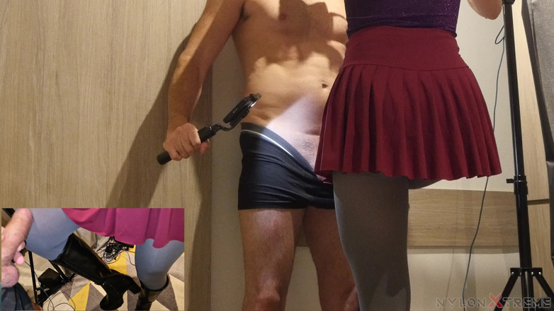 Nylon Xtreme: Елена Кларк занимается сексом в серых колготках и ботинках