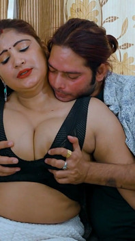 Gas Cylinder Walai Nai Gas Pahuchnai Kai Bahanai Bhabhi Ko Fasaya