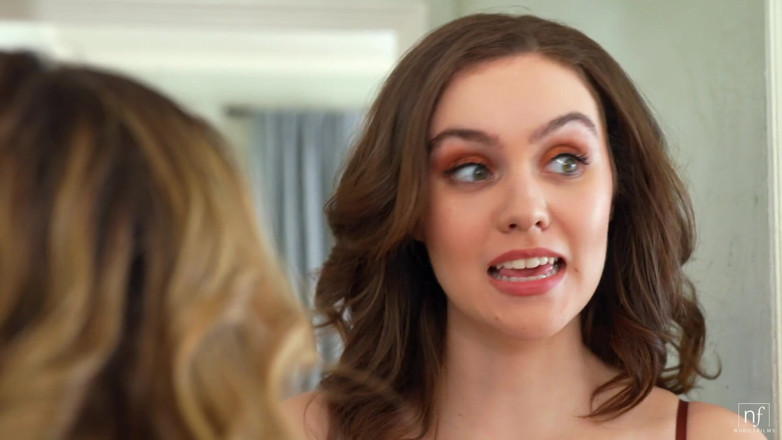 Nubile Films: Що твоє моє - s44:e24