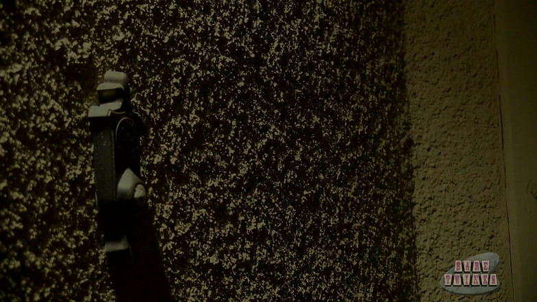 Bare Twinks: Un răsfăț de Noaptea de Halloween!