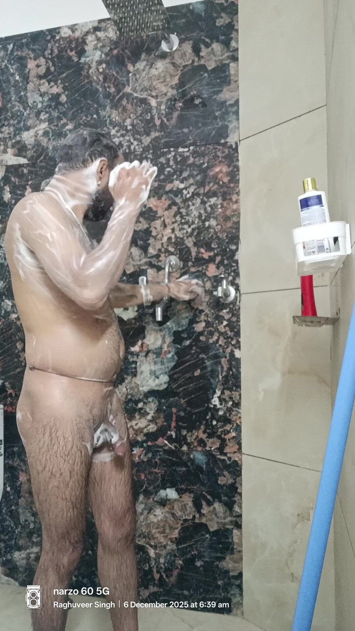 Rajasthani-old-lover: Hintli polis memuru duşta