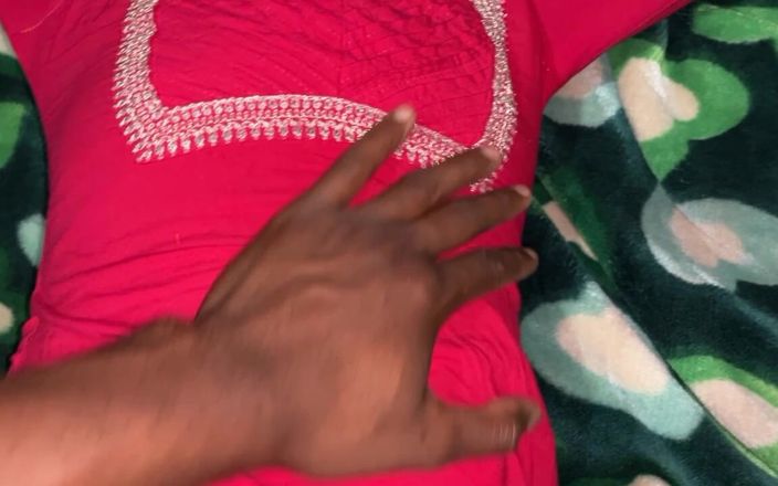 Ritu: Des copines desi profitent pleinement d’une fille de la chambre