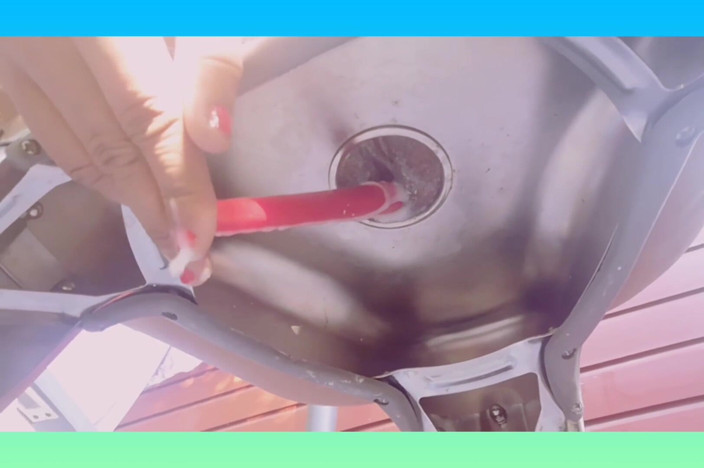 Sarah Fonteyna cumrecord.: Sarah Fonteyna drips and squirts until her holes turn red...