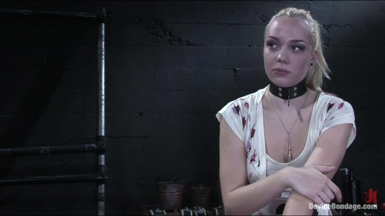 Device Bondage by Kink: Amazonas - Device Bondage by Kink