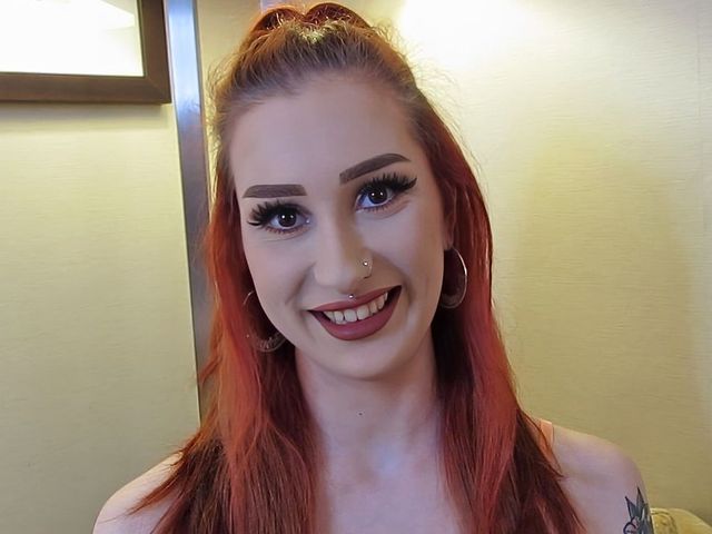 I Meet up with Gigi Rouge (AmaPOV)