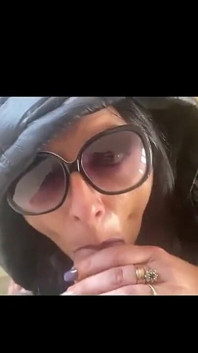 熟女的历险记 第78集口交和性交合集已经准备了我的视频汇编。我想要你 te