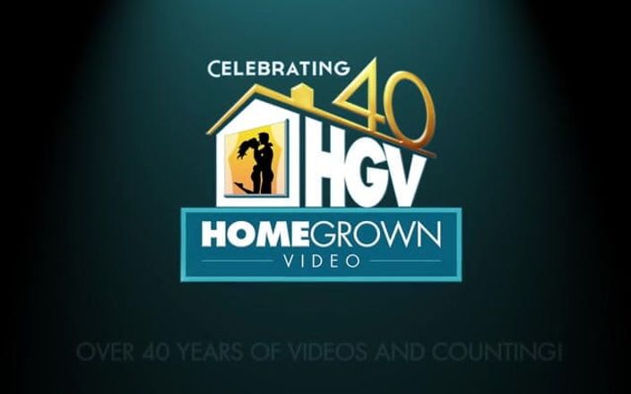 Homegrown Vintage: ルークが3人のムラムラした女の子に参加!