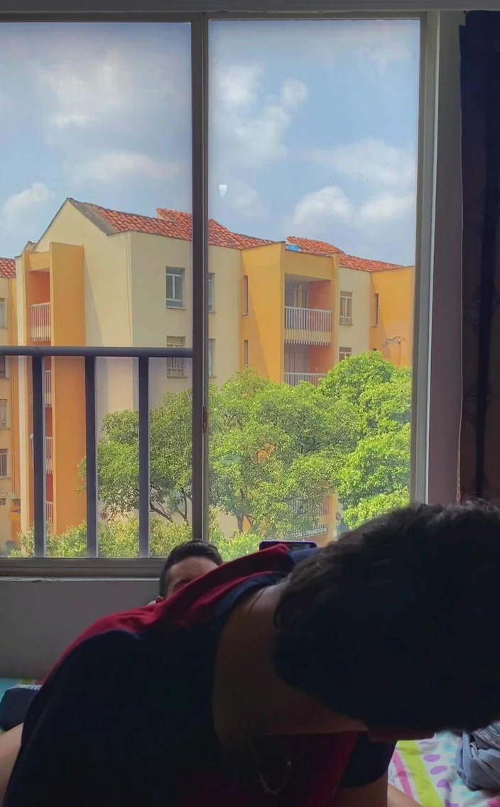 Dilan Castro: Junger schwuler nachbar bittet mich, seinen arsch zu lutschen und...