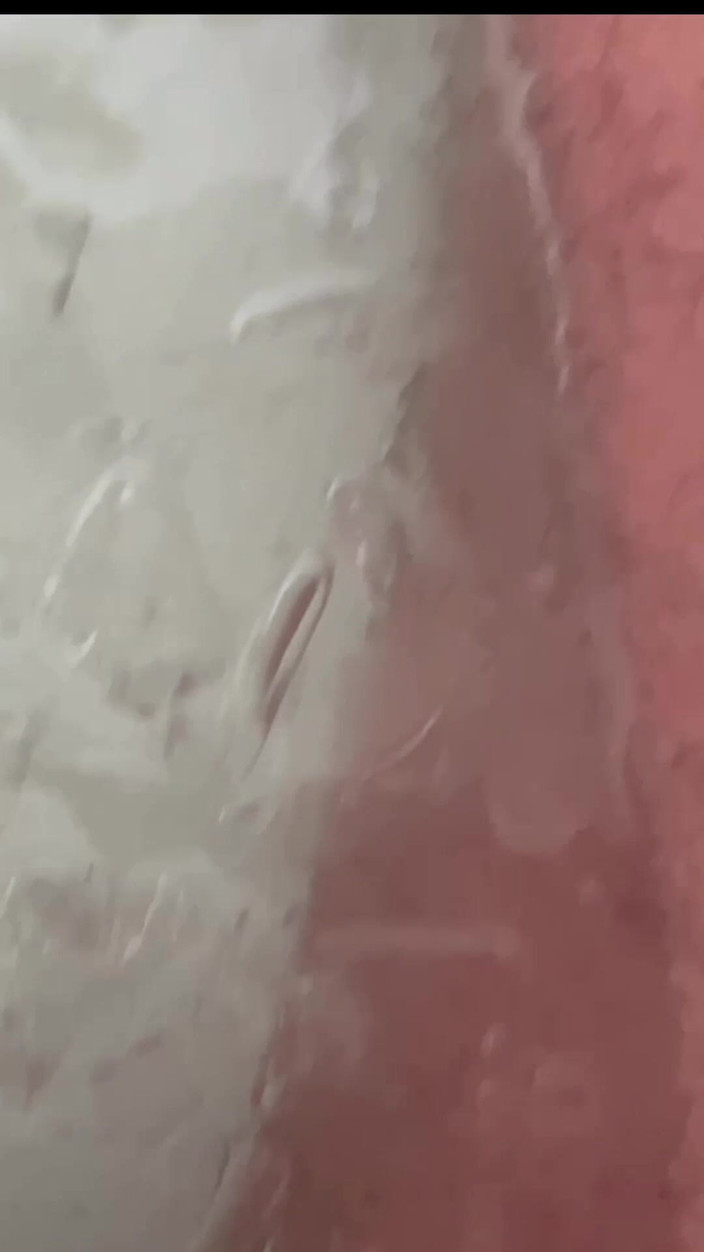 Dick Pants: Video tantangan menyusutnya lagi di kamar mandi es