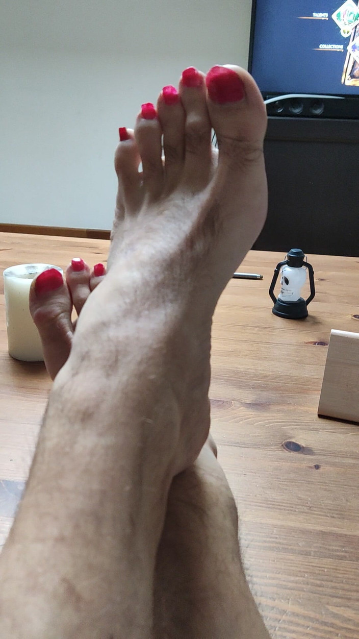 Mutsakin: 섹시한 발