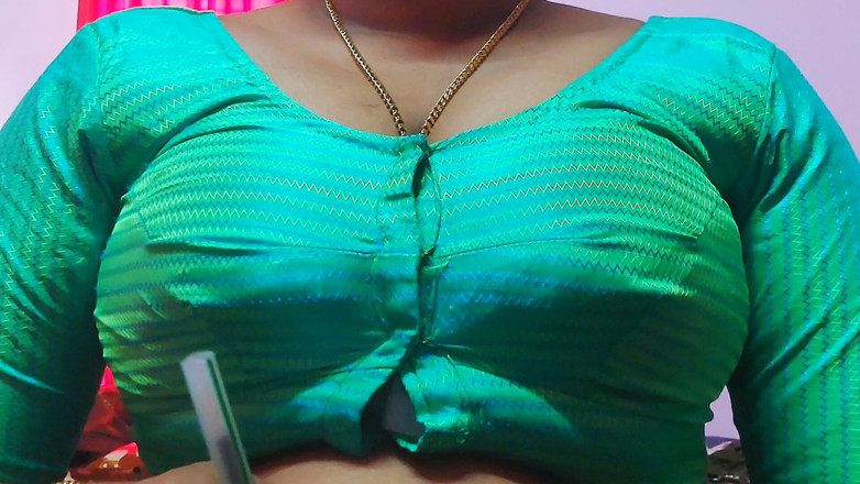 Desi Mohini: Güzel Hintli öğretmen öğrencisiyle yalnız