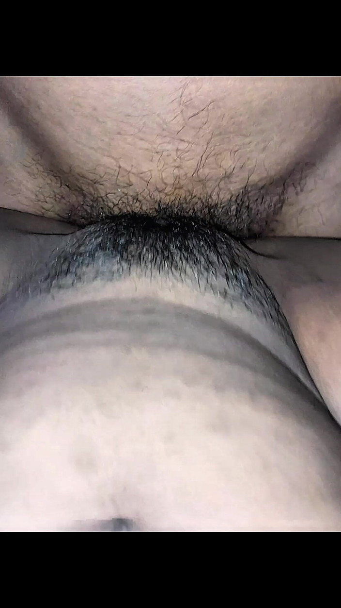 Ayenbdsexvideo00671: Desi Bhabhi má po dlouhé době hardcore a cítí se šťastná