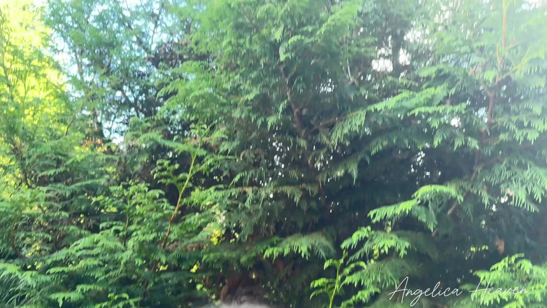 AngelicaHeaven: Il maniaco pervertito ha scopato una bionda tettona nel bosco