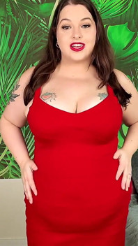 Girlfriend's MILF Shrinks You