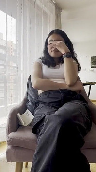 Adik tiri sentiasa mahu saya membantunya!