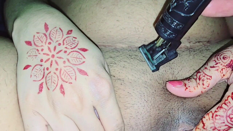 Sairaxsaim: Il phudi della ragazza viene trattato oggi - phudi stretto di...