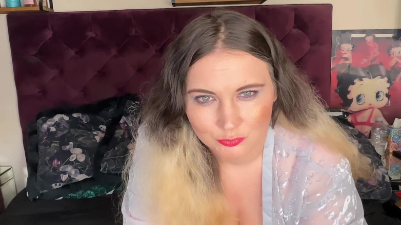 MissFFW: Dominação feminina grandona castiga perdedor de pau de agulha enquanto...