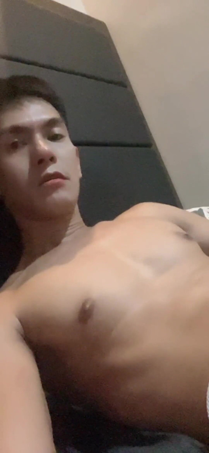 Jak Malik: Jakol Habang Umuulan