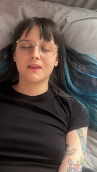 Alice Zum Orgasmus Bringen