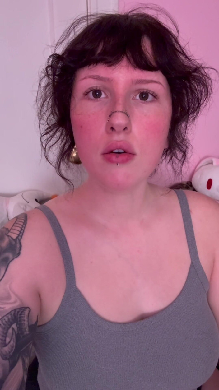 Sage Sinclaire: Huge Back to Back Burps, Eating Ice Cream