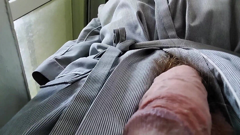 Hairyartist: Vidíte, velký poddajný pták a man sack v jeho róbě