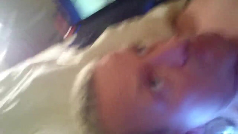 Lov2selfsuck: Un orgasmo intenso da un pompino sborrata in bocca