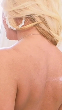 Feeling milfs scene-3_mature блондинка з великою дупою отримує жорсткий трах і камшот на її обличчя