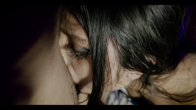 Sammy_corazon: Můj idiot přítel mě znovu vstal, ale velmi užitečný taxikář...