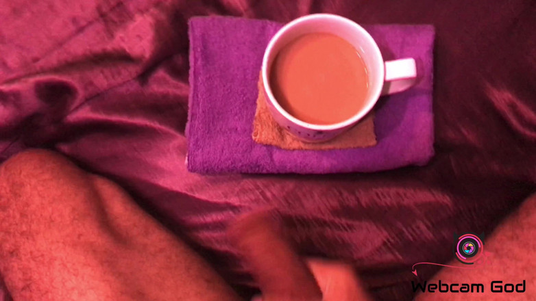 Arthur Eden aka Webcam God: Creme no meu café (ep.2) (4K)