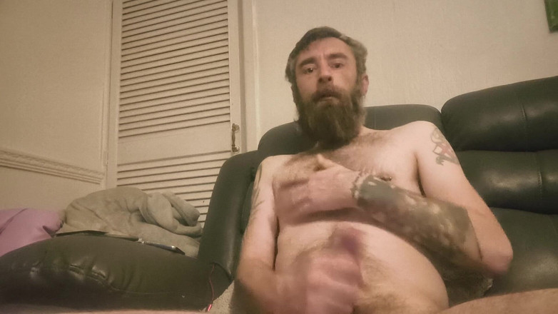 Smoking stoker: Masturbându-mi pula mare, degustare de spermă și ejaculare