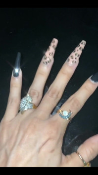 Who Eles Just Loves Long Nails!!! They so Sexy
