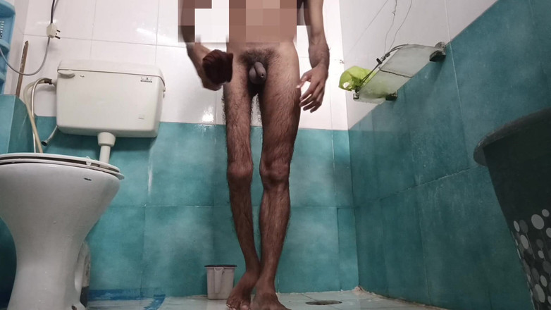 Brijesh 270: Sucia madrastra ayuda a su joven en la ducha y...