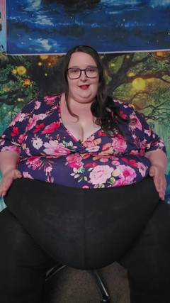 SSBBWLadyBrads: SSBBW august peser dans les résultats