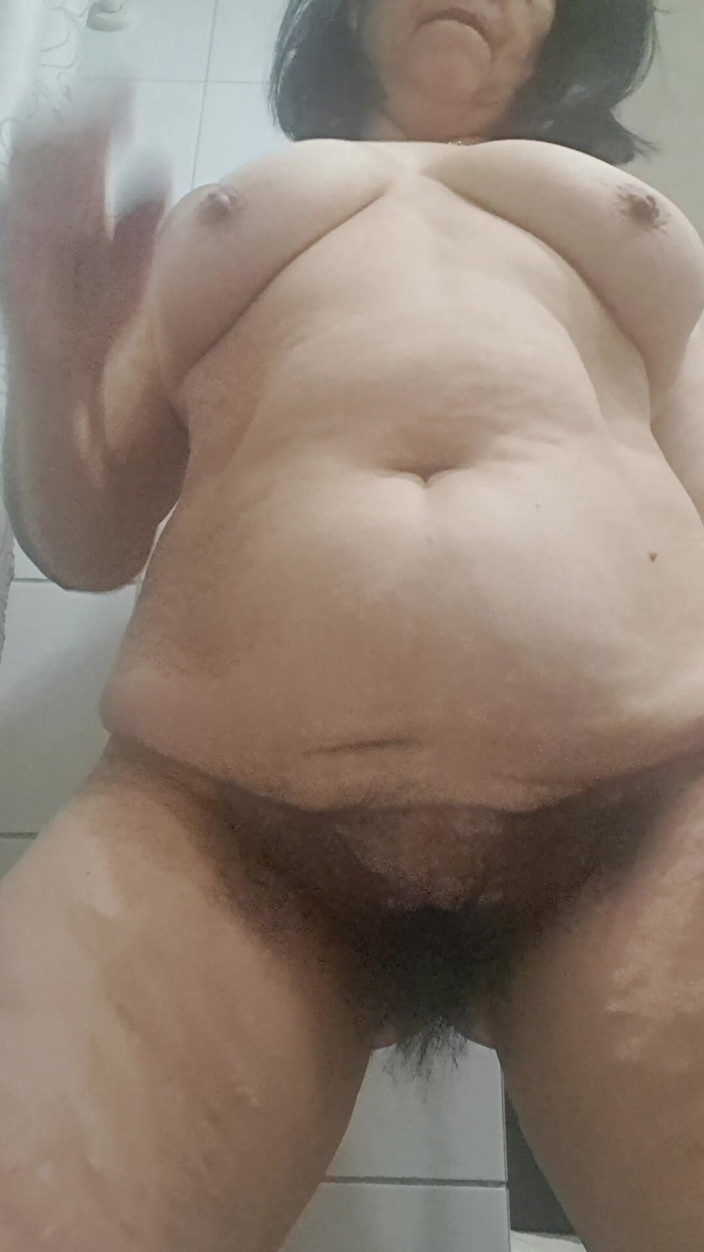Mommy big hairy pussy: Movimento Sexual MILF Maduro