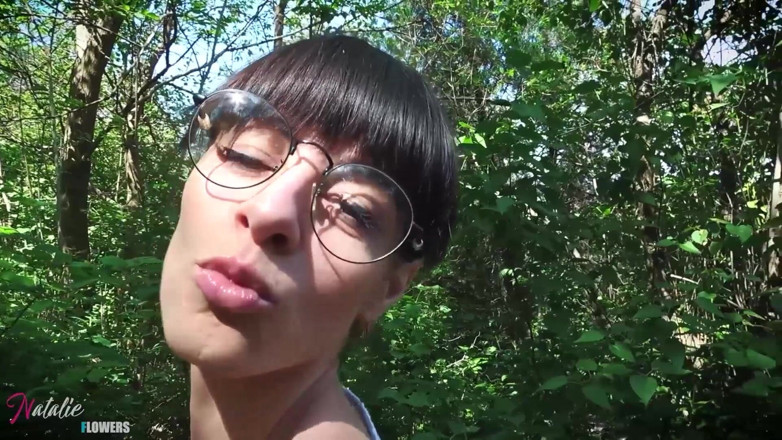 Natalie Flowers: Fuck in Park.her Holes so Hot,i Cum Twice