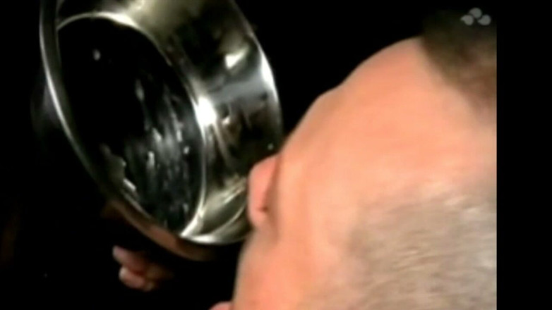 MACHO FUCKER FROM SPAIN: Festa BDSM con gli amici