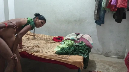 NXKAMAL: Indian Desi Bhabhi Best Hot Videos