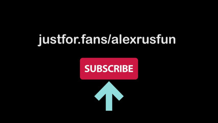 AlexRusFun: Una giovane magra ed arrapata si scopa una ciambella con...