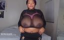 Big Bouncing Boobies: Ms Moody sutiã de corda grande peitos pretos