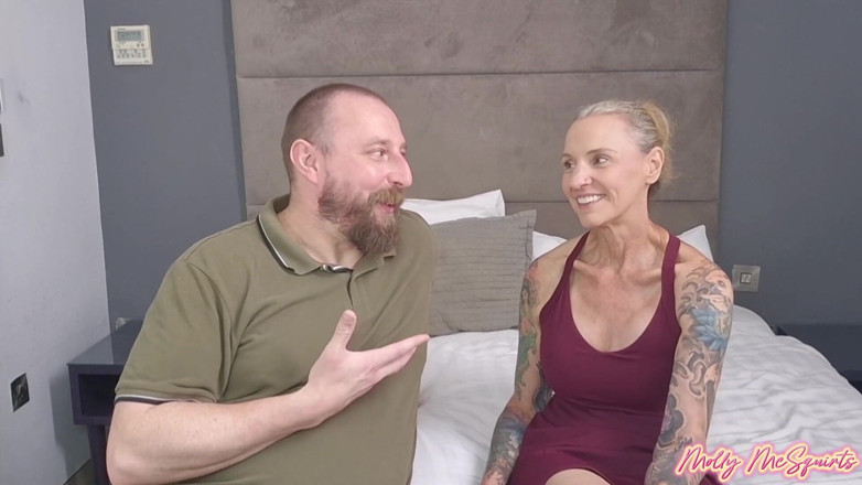 Molly McSquirts: Betty Fucks a Londoner!