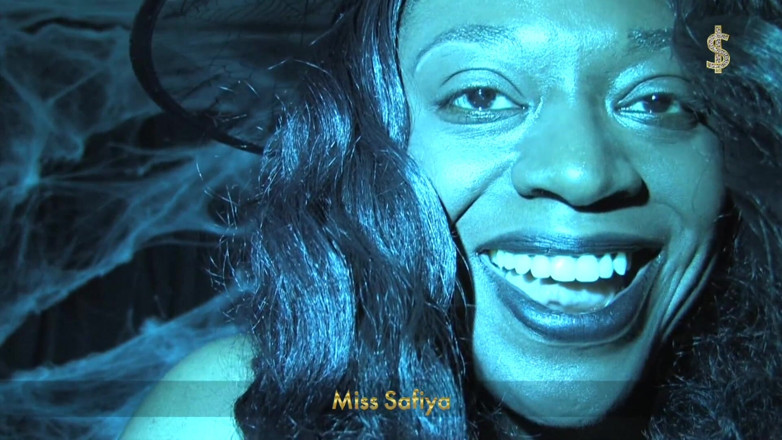 Miss-Safiya: Magic shrinking spell